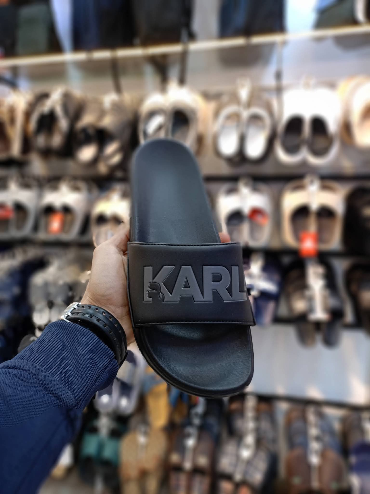 CLAQUETTE KARL LUXE
